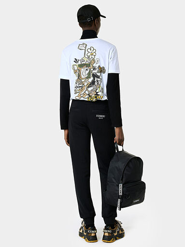 Black cotton T-shirt with Looney Tunes - 3