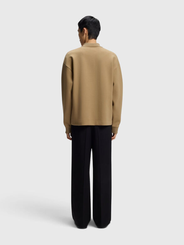 Sweatshirt with a button on the collar - 3