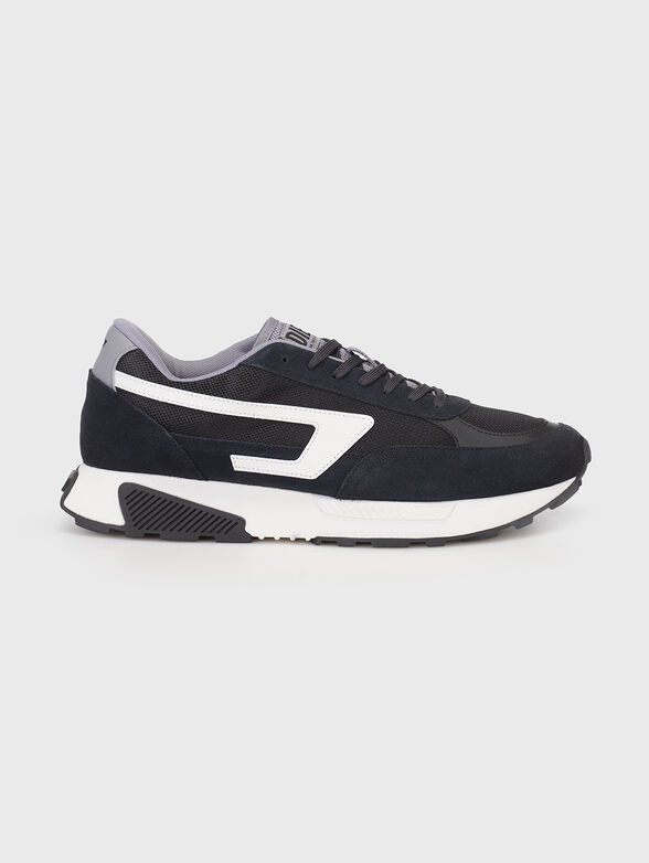 Sports shoes with contrasting logo - 1