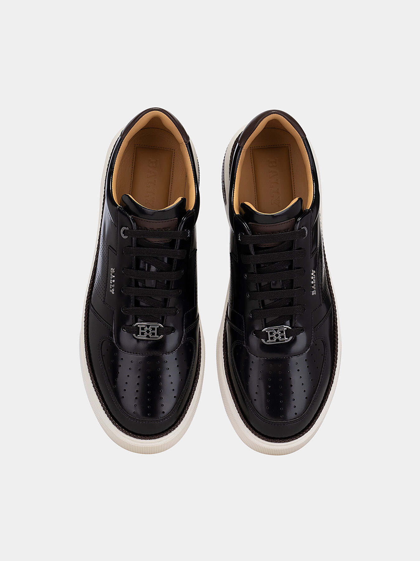 Bally hens sneaker shop