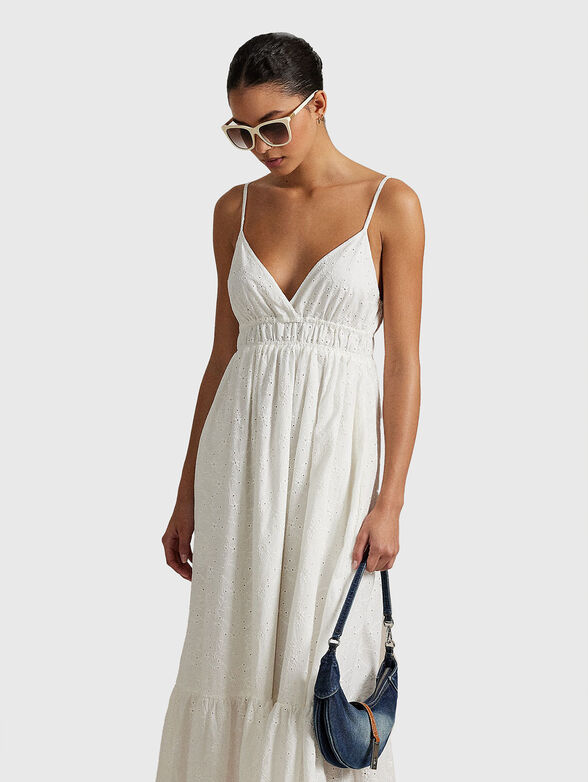 Sleeveless dress with embroidery - 3