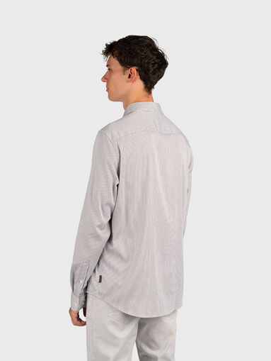 Shirt with striped print - 3