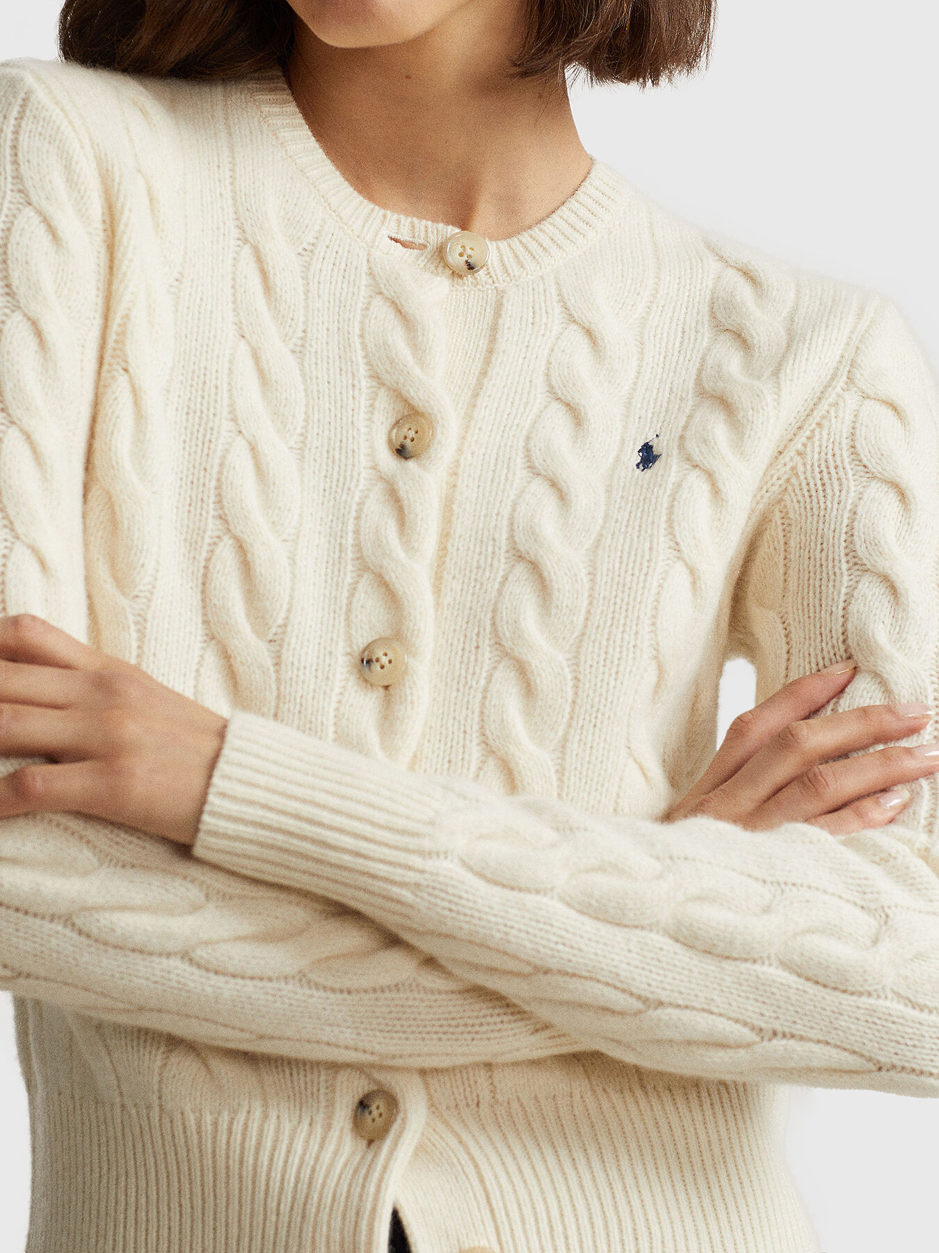 平本蓮着用UNTORN Fuzzy Knit Polo cardigan SSzEZ4p7bDww7RFoaPGCND.jpg@jpg