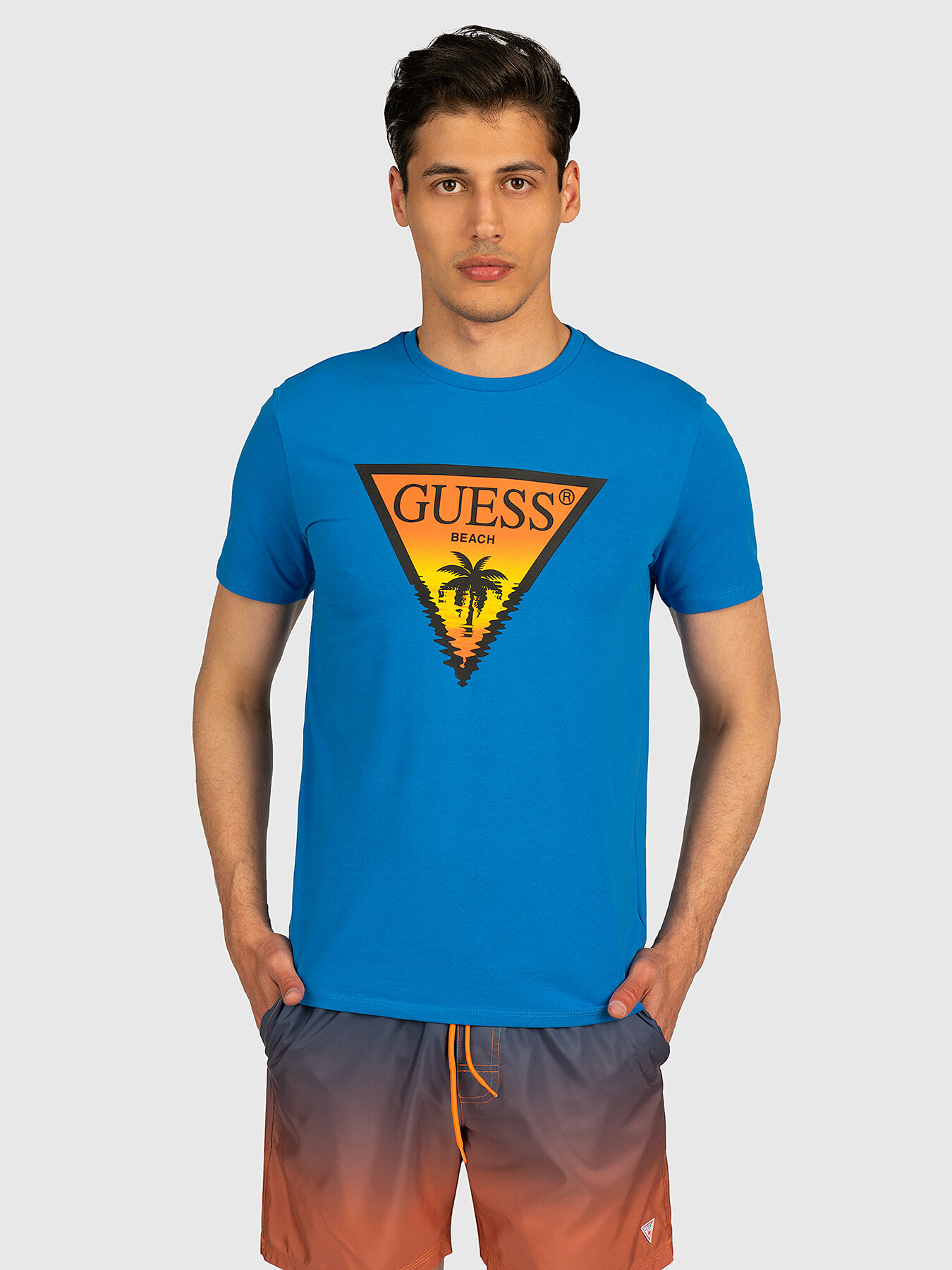 Cotton t-shirt with triangle logo brand GUESS