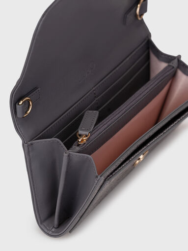 Wallet on chain  - 5