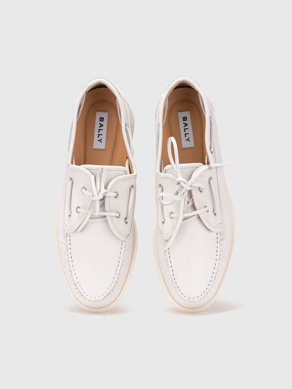 White leather shoes - 6