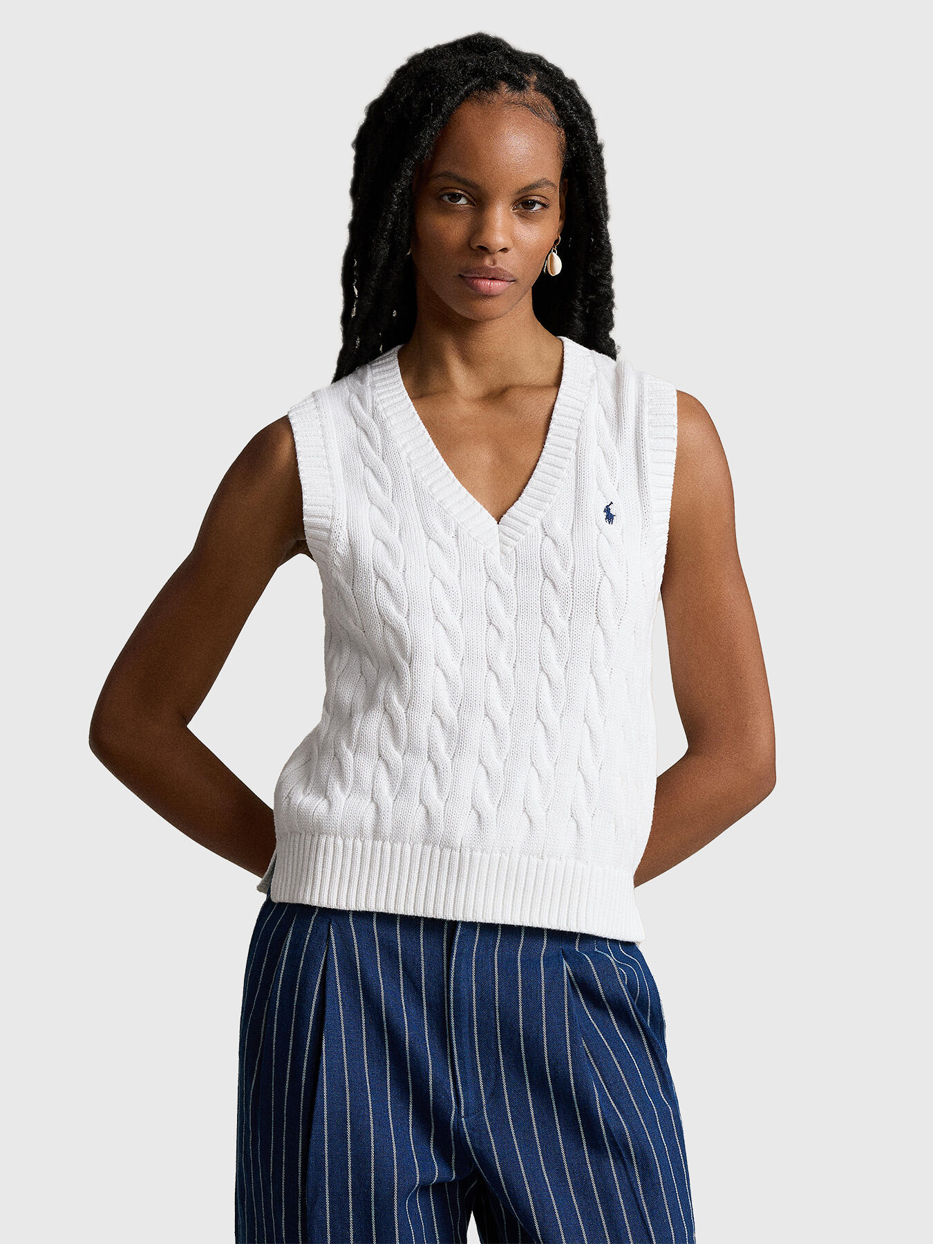 V neck sleeveless knitted sweater brand POLO RALPH LAUREN Globalbrandsstore en