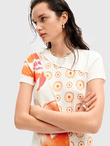 T-shirt with contrasting print - 5