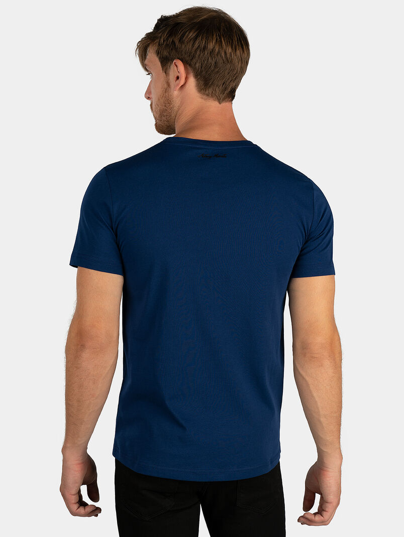 Blue t-shirt with print - 3