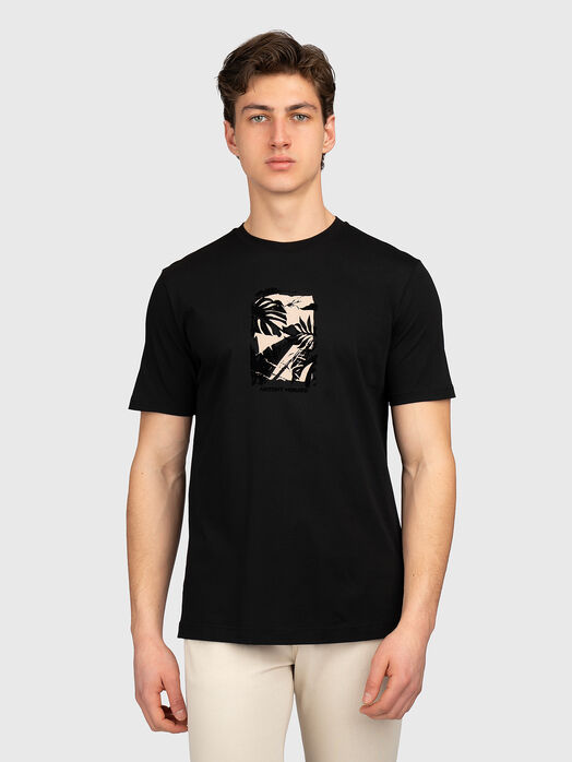 Black cotton t-shirt