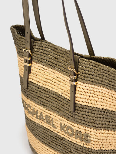 Large bag with woven texture - 4