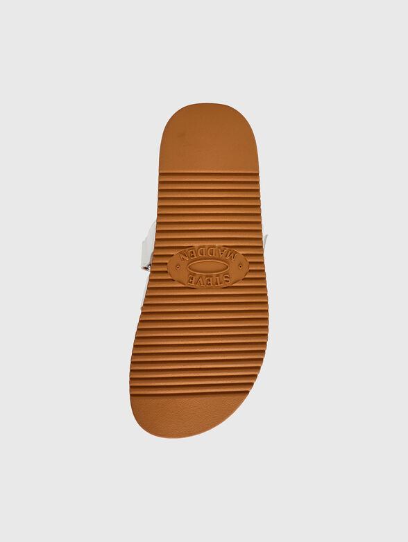 Leather slides - 5
