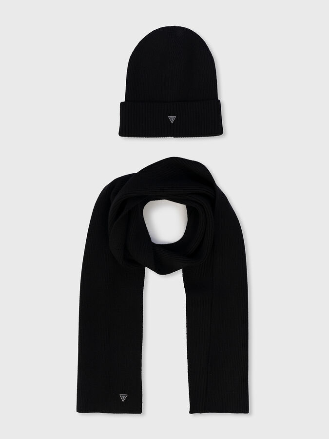 Hat and scarf set brand GUESS — Globalbrandsstore.com/en display picture 3