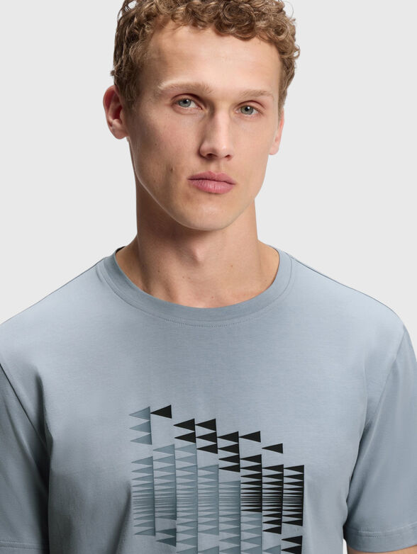 T-shirt with a statement print - 4