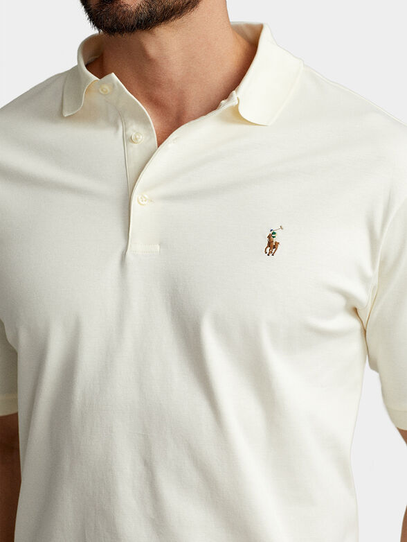 Polo shirt with logo accent - 3