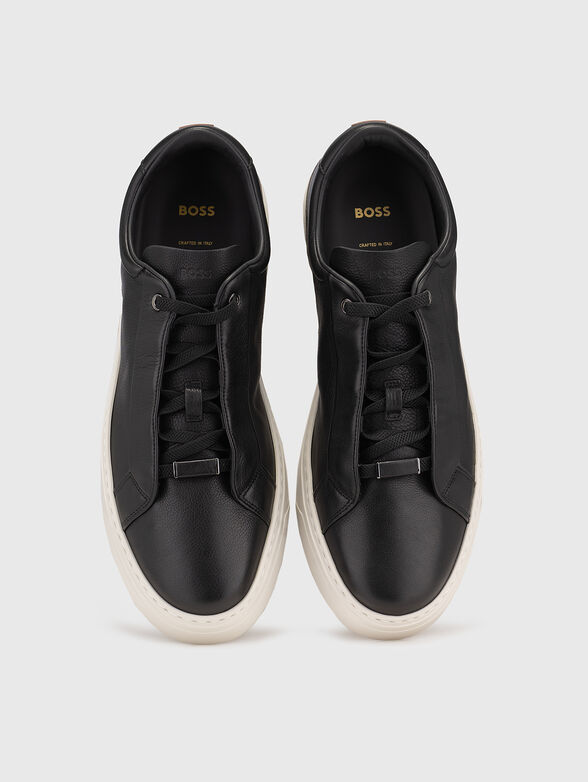 Sports shoes made of leather - 6