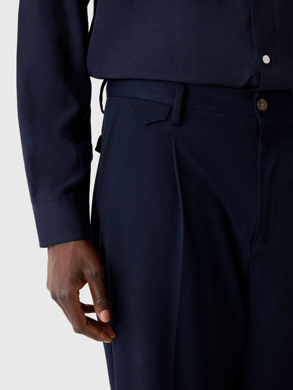 Dark blue pants with pleats - 3