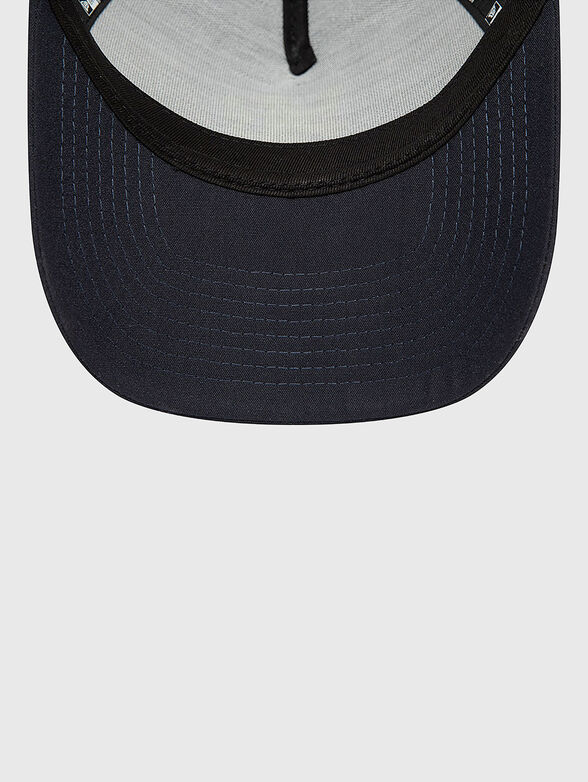 Cap with visor with accent embroidery - 4