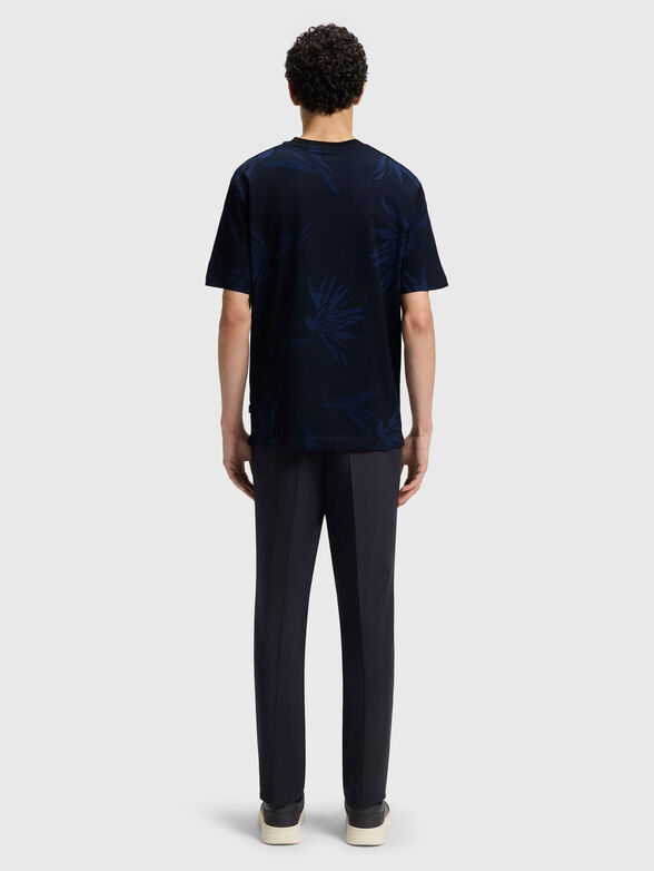 T-shirt with floral motifs - 3