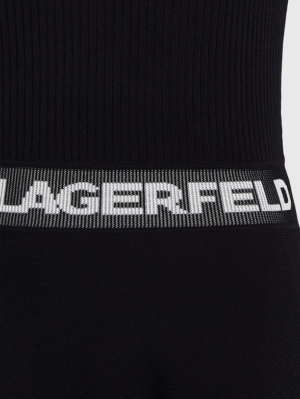Black dress with cut-out detail - 3