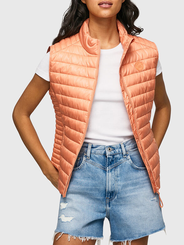 RONNA vest with quilted effect in coral color - 1