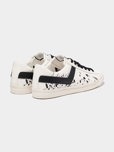 TOP STAR Embroidered sneakers with black accents - 4