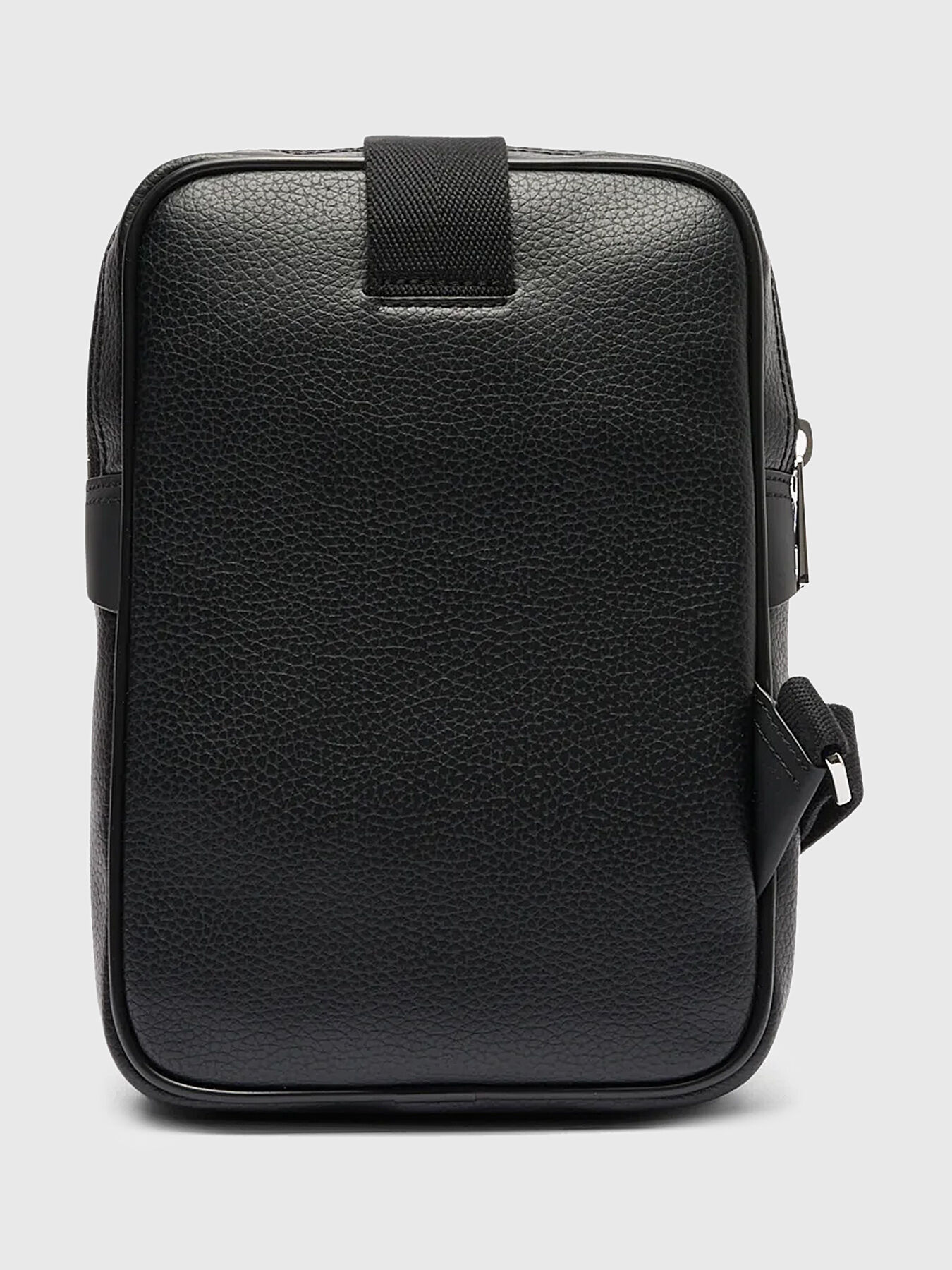 Leather bag with logo brand LACOSTE — Globalbrandsstore.com/en