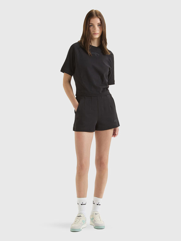 Sports shorts in black - 4