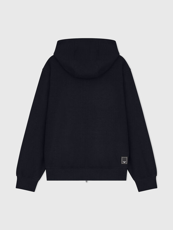 Sweatshirt with a zip and hood - 3