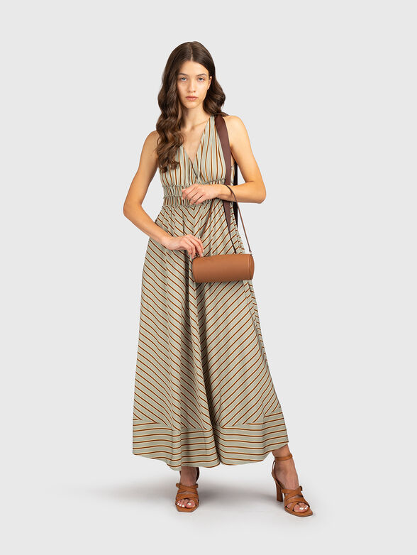 Midi dress with a striped print - 6