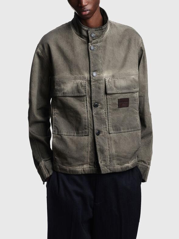 Denim jacket with a distressed look - 2