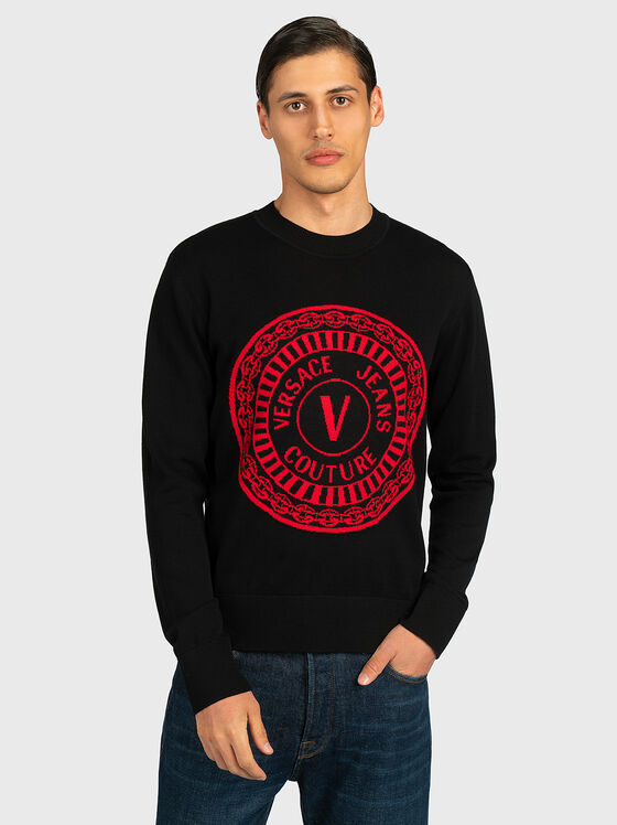 Пуловер с контрастен макси лого принт - 1