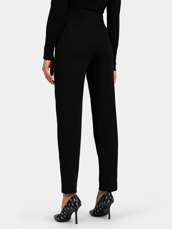 Black pants with crimped details - 2