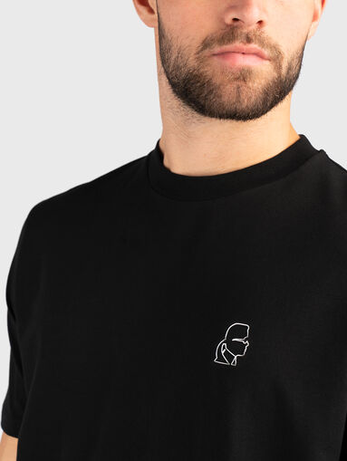 T-shirt with logo accent  - 4