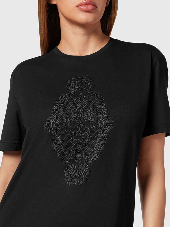 T-shirt with accent embroidery - 4