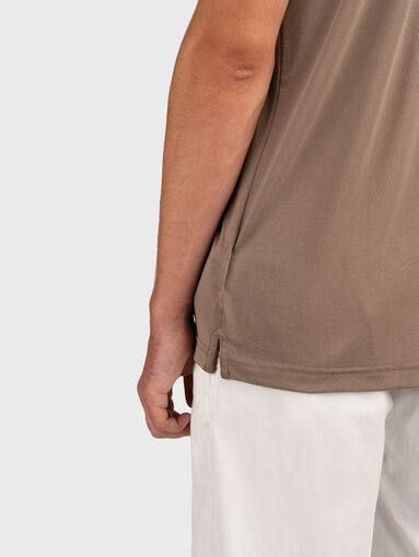 Polo shirt with logo embroidery - 4