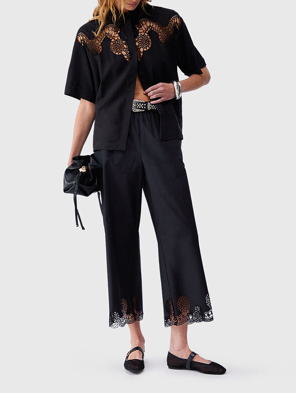 Short sleeved shirt with lace embroidery - 2