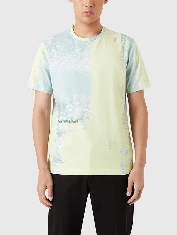 T-shirt with contrasting pattern in green - 1