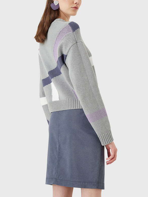 Sweater with contrasting details - 3