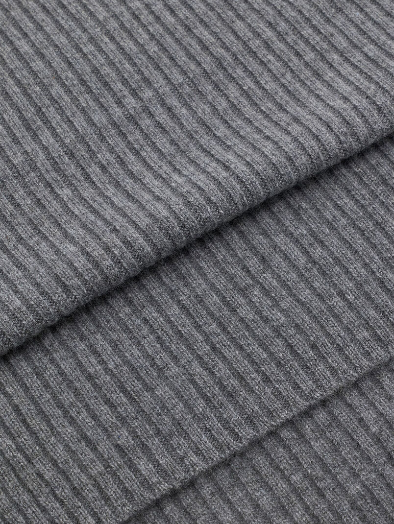 Cashmere scarf in gray - 3