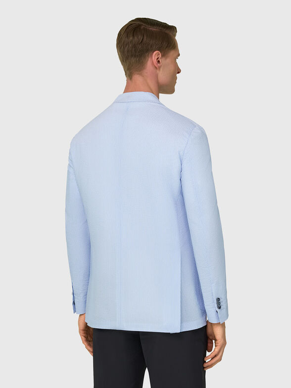 Striped jacket with a single-breasted closure - 3