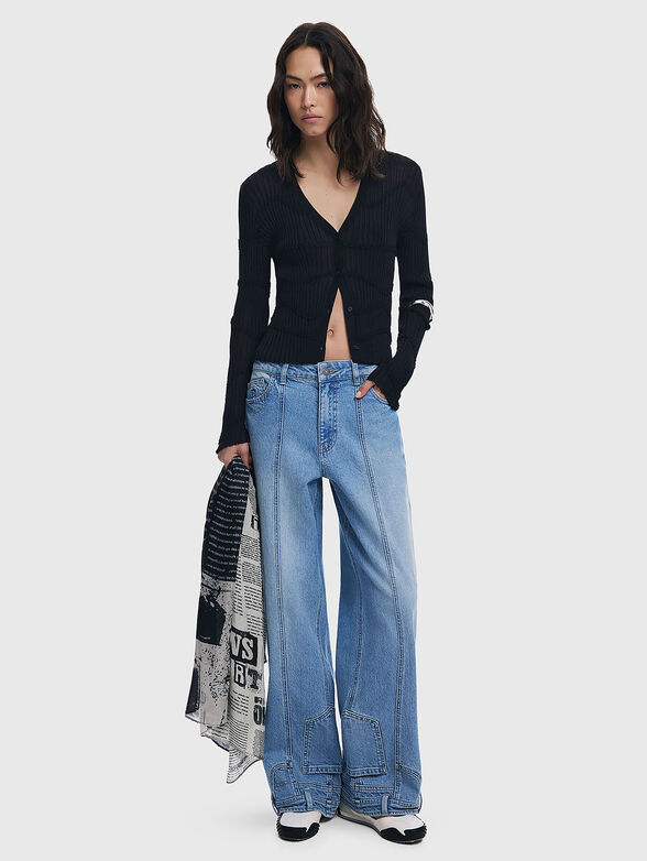 Scarf with newspaper print - 6