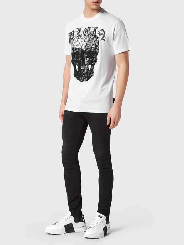 Round neck T-shirt with rhinestones - 2