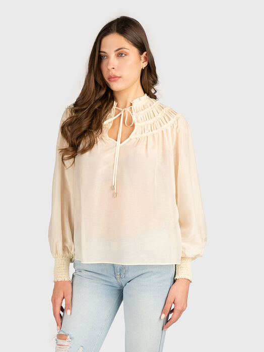 Blouse with long sleeves