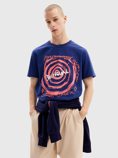 Dark blue T-shirt with contrasting logo - 5