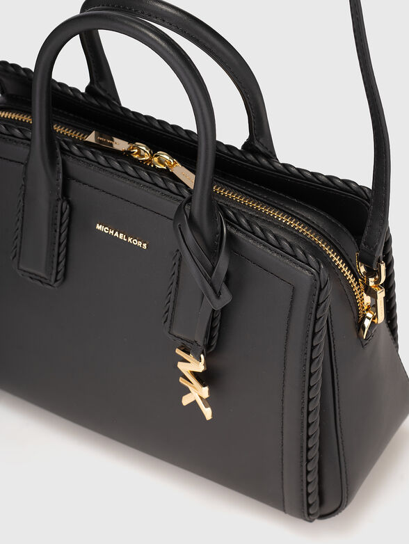 Leather bag with gold details - 5