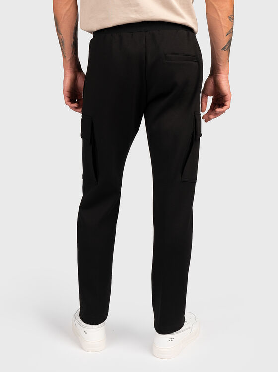 Sport pants with accent pockets - 2