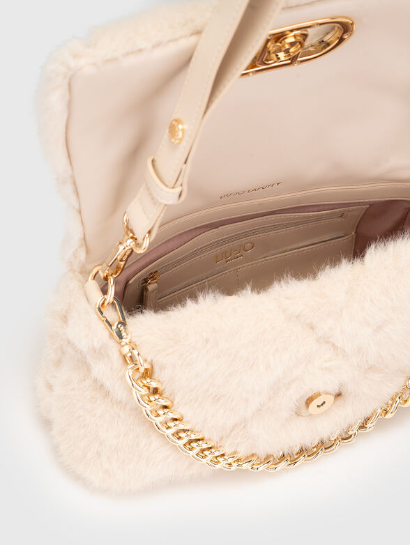 Soft texture crossbody bag - 6