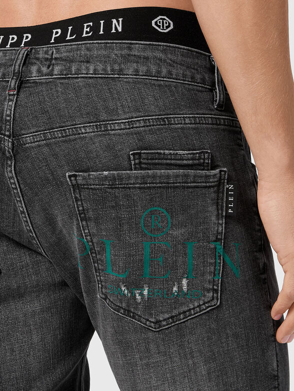 Jeans with accent print on the back pocket - 3