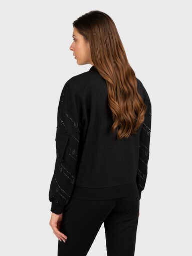 Sweatshirt with rhinestones - 3